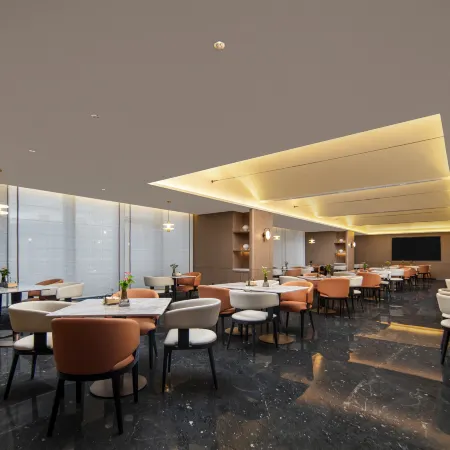 Liupanshui Railway Station Renmin Road Atour Hotel