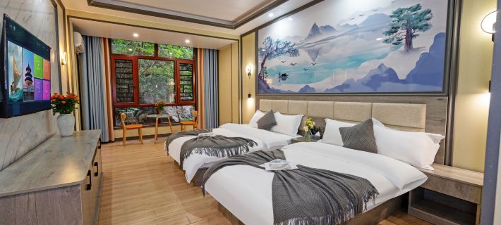 At first sight Mountain side Homestay (Huangguoshu Waterfall Scenic Area Branch) Hotels in Guanling