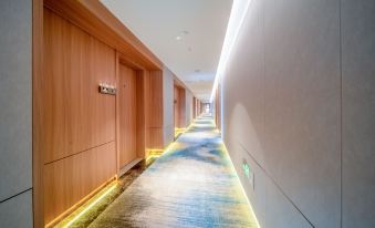 Xijing Smart Hotel (Guiyang Olympic Sports Center)