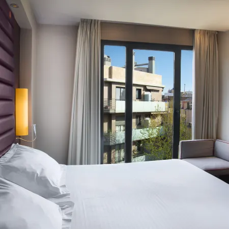 Pestana Arena Barcelona Отели рядом с достопримечательностью «Площадь Испании»