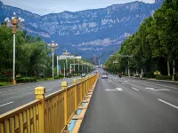 Linzhou Xiangyuan Yunlu Jian Homestay