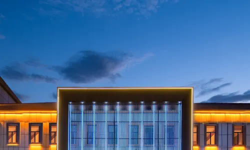 悅居智能飯店（公元大觀哈密火車站店）