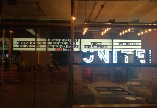 우니트 호스텔 바르셀로나