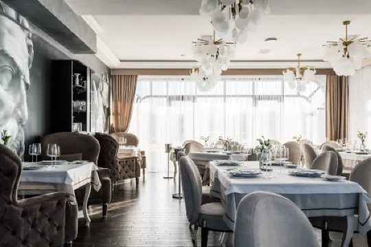 History Boutique Hotel & SPA (Хистори)