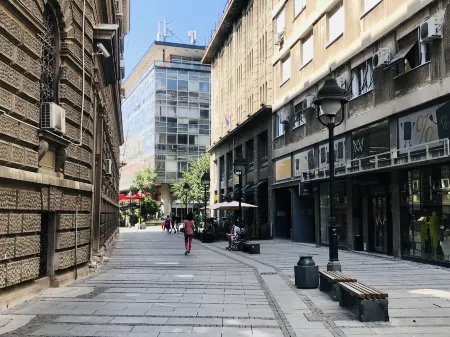 SLAVNA, Luxe & Wine by the Fortress Отели рядом с достопримечательностью «Белградский экспоцентр»