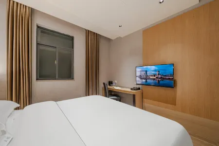 Guangzhou Jiulong Hotel (Qinglong South Street) Отели рядом с достопримечательностью «Anti-war Cultural Square»