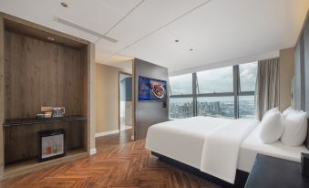 Jinjiang Capital Hotel (Railway Station Longhu Times Financial Center Branch)