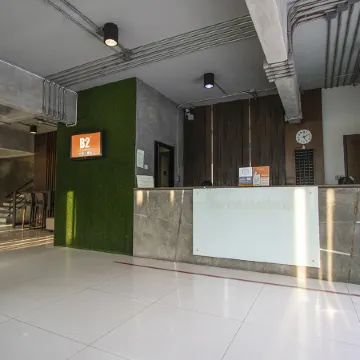 B2 Green Boutique & Budget Hotel Отели рядом с достопримечательностью «Чиангмайский университет»
