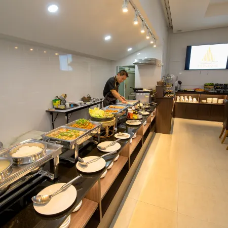 Phuglong Hotel