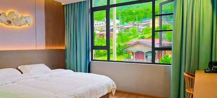 Motuo Moxuan Hotel Hotels in Motuo