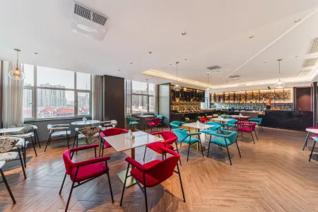 Jinzhong Yuci Wanda Plaza Jinjiang Metropolo Hotel Отели рядом со станцией Jingzhong Railway Station