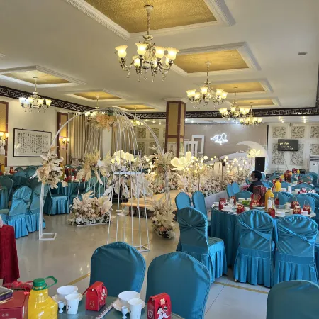 Luanchuan Hotel