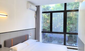 Ketangjian Hotel Apartment (Shanghai Jiading Nanxiang Metro Station Branch)