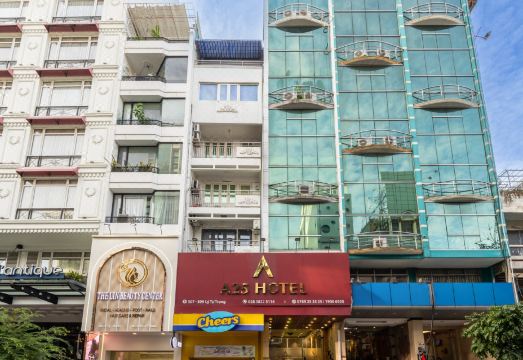 호텔 객실 내부