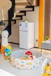 Yuetu Qianbo Homestay (Shunde Overseas Chinese Town Happy Coast Branch)