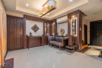 Center Pattaya 3BR Pool Villa