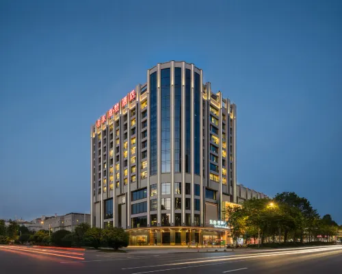 Southeast Dream Hotel (Liuzhou Yao Bu Ancient Town Store) - 3 stjerner
