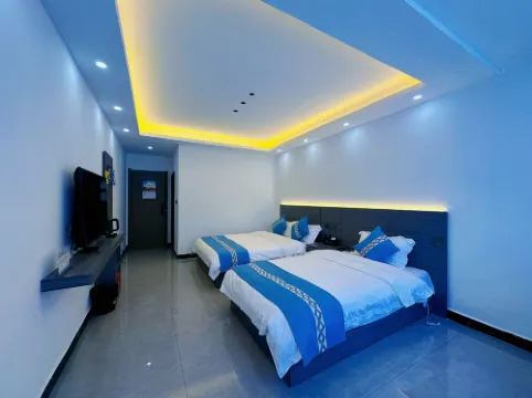 Badong Xike Homestay (Lvcongpo Branch)