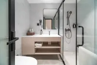 Shenzhen Boyun Hotel (Shangwu Metro Station, Bao'an) Hotels in Shiyan