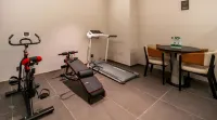 Guanhai Hotel (Yangjiang Dongping Pearl Bay Visitor Center Branch) - Gym
