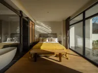 Sanzee Luxury wilderness courtyard Hotels in Mainling