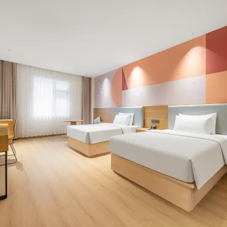 7 Days Inn (Meishan East Railway Station & Sansu Temple Branch)