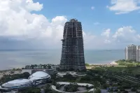 Spectacular Seaview Apartment at Forest City