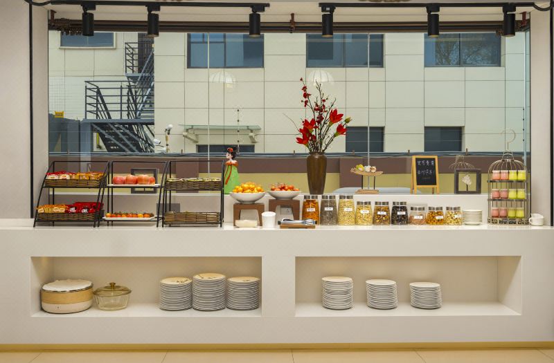 Meihao Lizhi Hotel (Xi'an Zhonggulou Huimin Street Branch)