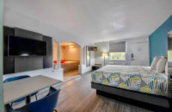 Studio 6 Jackson MS I 55