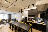 Ombra House No27