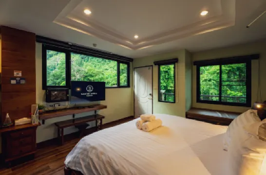 น้ำตกสาริการีโซเทล โรงแรมใกล้น้ําตกสาริกา