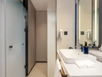 Holiday Inn Express Qinhuangdao Haigang by IHG Hotels near Park of Shrine of Emperor's Quest