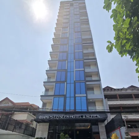 Champs Elysees Hotel & Suites
