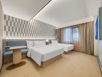 Hanting Hotel (Anji Wanxiang World Shopping Plaza)