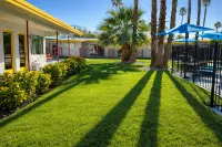 Mod Palm Desert