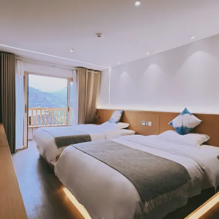 Yueshe Panorama Guesthouse (Xijiang Qianhu Miao Village Scenic Viewpoint Branch)