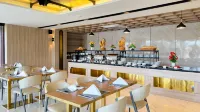 ST Central Hotel, Pakse - breakfast
