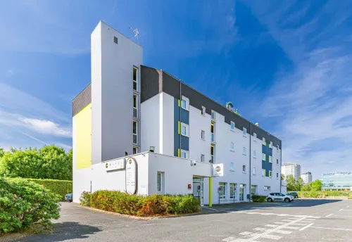 B&B HOTEL Tours Parc Expo St-Avertin - parking