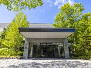 Kyukaruizawa Kikyo, Curio Collection by Hilton