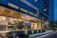 HUALUXE Guiyang Financial Hotel Hotels in Guiyang