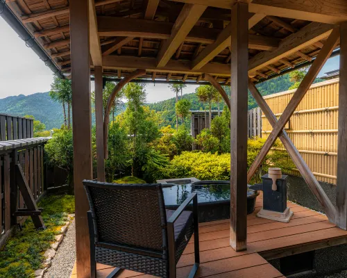 Japanese Ryokan Seryo Hotels near Mt. Kurama