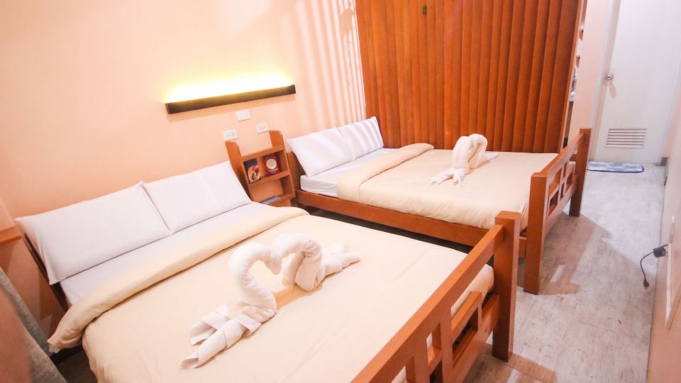 Rooms 498 by RedDoorz near Boni Avenue