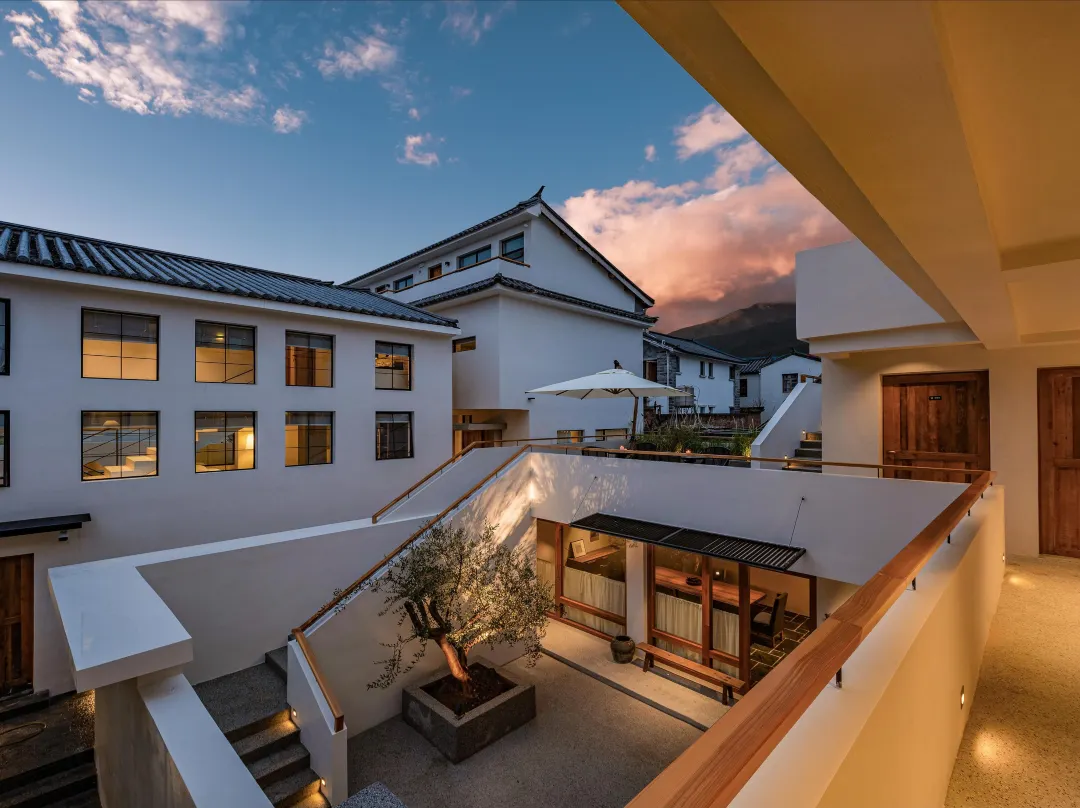 Dali Mowen Hotel - Dali