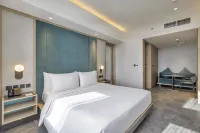 VIVERE Hotel, ARTOTEL Curated Gading Serpong - Park Yeri