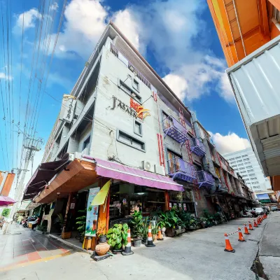 โรงแรมจ่าแสน โรงแรมใกล้สถานีบีทีเอสสุรศักดิ์