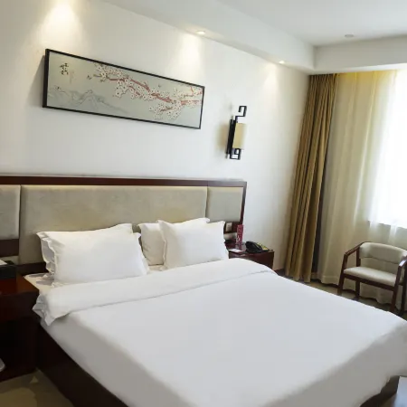 Huaxia Hotel