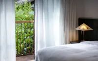The  Buwan  Hotel  Tenchong - spa