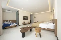 Jiuzinan Court · Qinglan | Aurora · Dusk · Slope Homestay (Bagua City Lijie Store) - parking