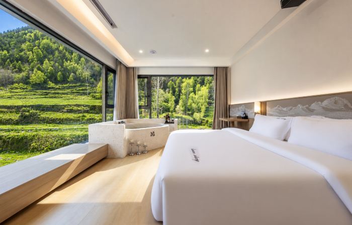 Liman Private Hot Spring Chinese Inn (Li Xiaolu)