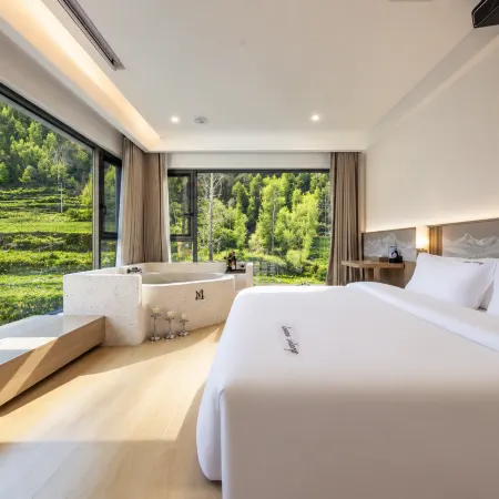 Liman Private Hot Spring Chinese Inn (Li Xiaolu)